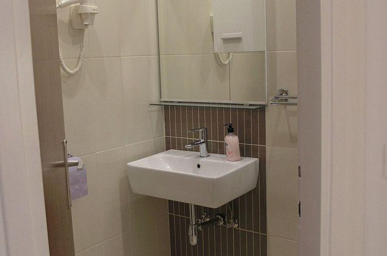 Appartement "Dobrila" direkt am Strand