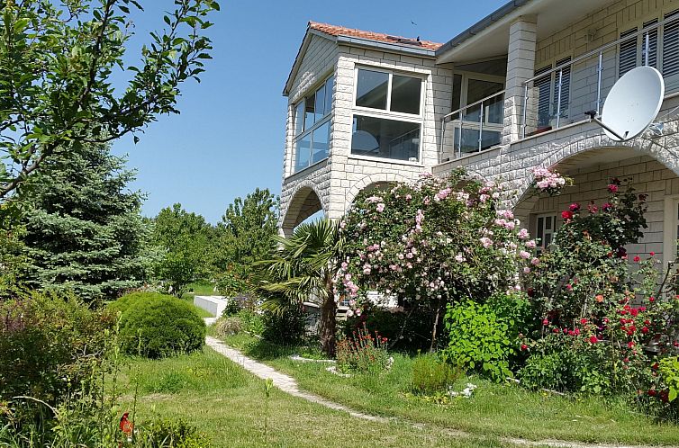 Vakantiehuis Anwesen "Villa Almas, Sauna, Fitnessraum, Multi