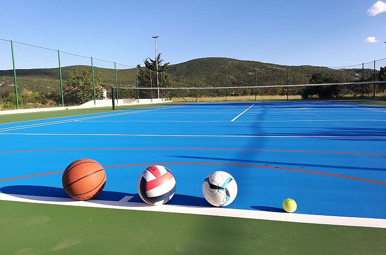 Vakantiehuis Anwesen "Villa Almas, Sauna, Fitnessraum, Multi