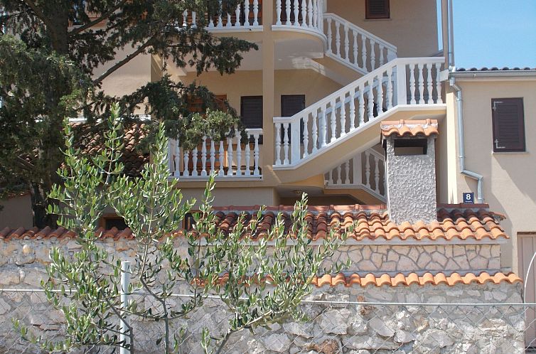 Appartement Appartement Maksan im 2. Stock mit einer Terrass