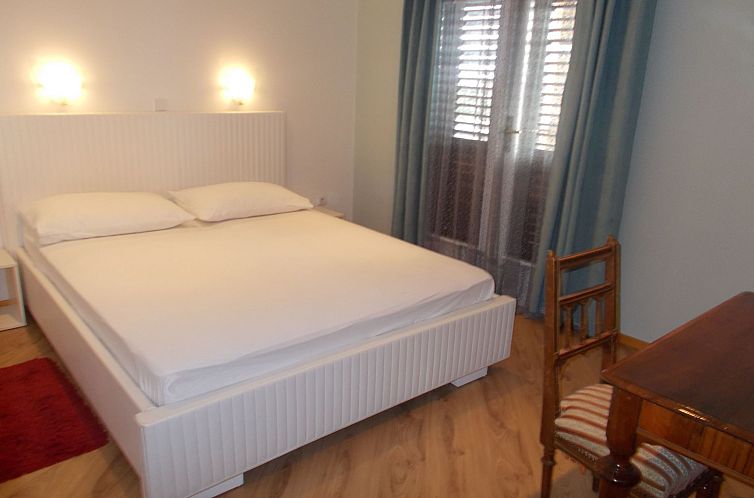 Appartement Appartement Maksan im 2. Stock mit einer Terrass