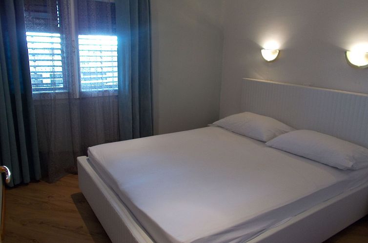 Appartement Appartement Maksan im 2. Stock mit einer Terrass