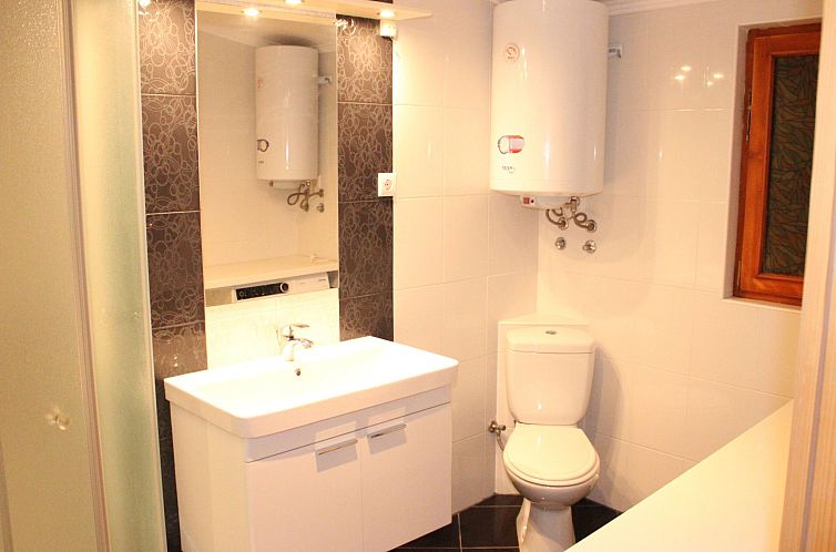 Appartement Appartement Maksan im 2. Stock mit einer Terrass