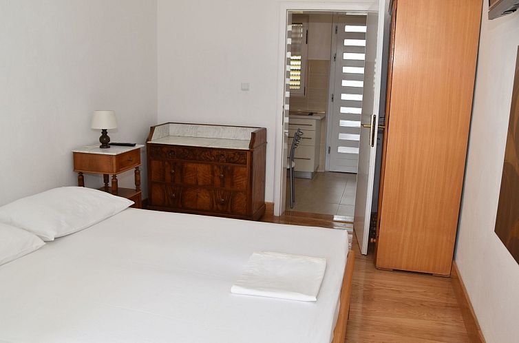 Appartement Ruhige Ferienwohnung mit Terrasse und Garten