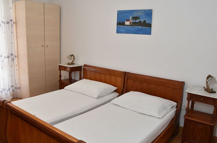 Appartement Ruhige Ferienwohnung mit Terrasse und Garten