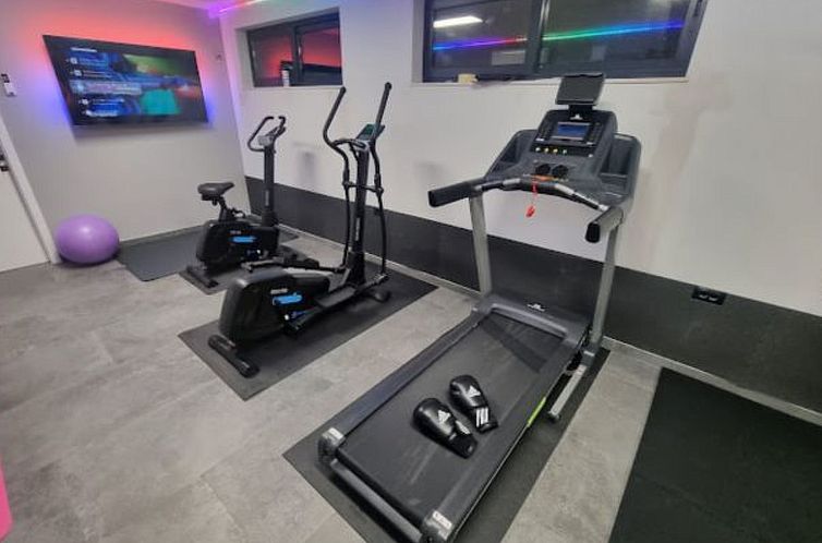 Vakantiehuis Beautiful villa Lara in Vrana with pool