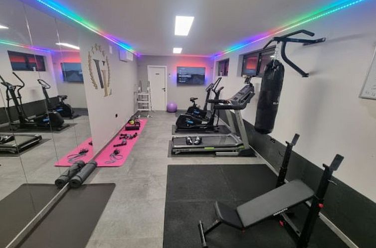 Vakantiehuis Beautiful villa Lara in Vrana with pool