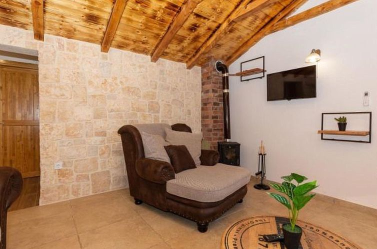 Vakantiehuis Eco Villa Solus with pool