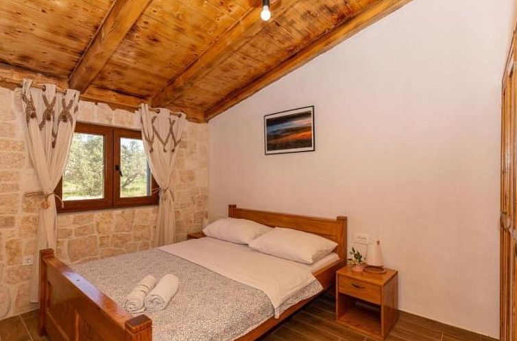 Vakantiehuis Eco Villa Solus with pool