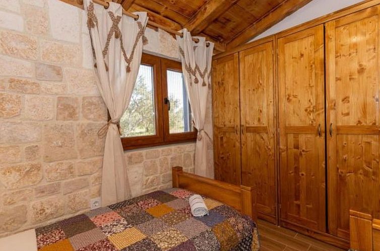 Vakantiehuis Eco Villa Solus with pool