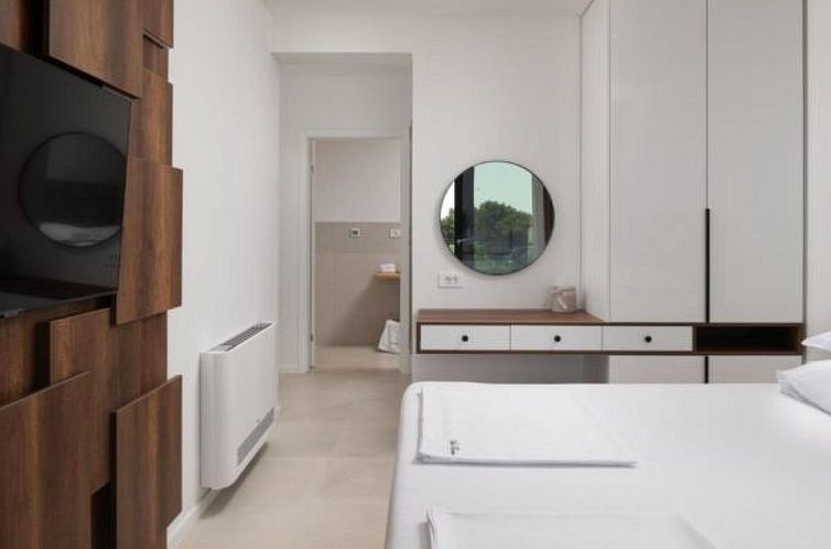 Vakantiehuis Villa Barbara with heated pool