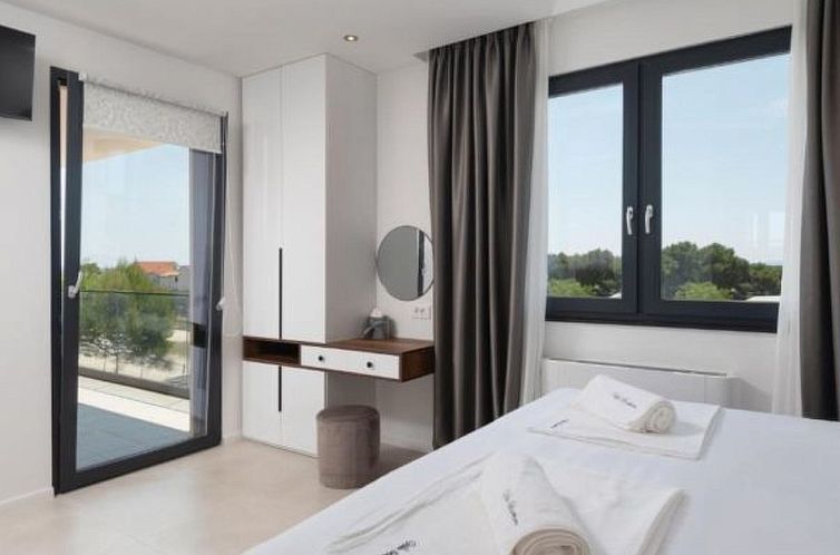 Vakantiehuis Villa Barbara with heated pool