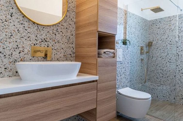 Vakantiehuis Magnificent Villa Oasis with extra large heated