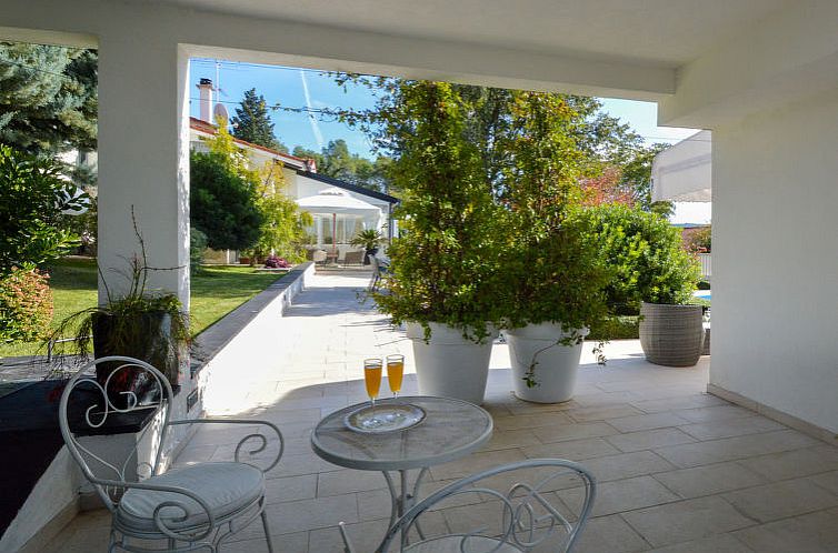 Vakantiehuis Villa Bloom garden