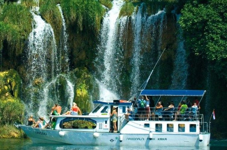 Appartement Komfortable, modern eingerichtete Wohnung