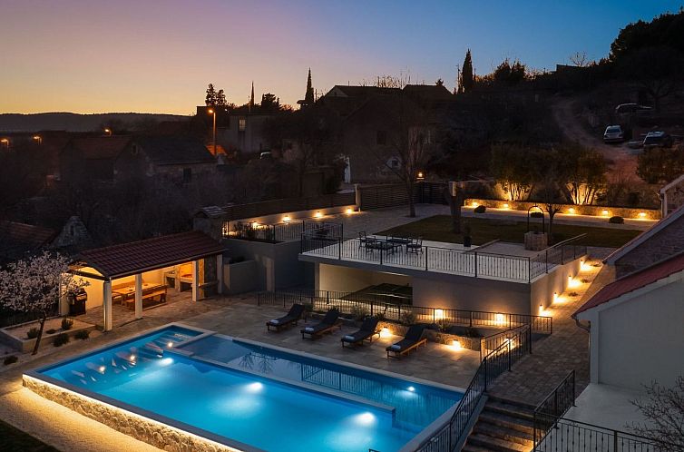 Vakantiehuis Villa Casa di Pietra Šibenik Gebiet