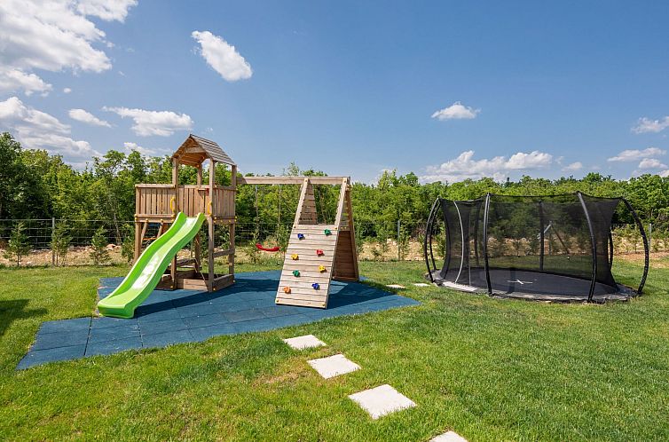 Vakantiehuis Villa Lu in Oklaj