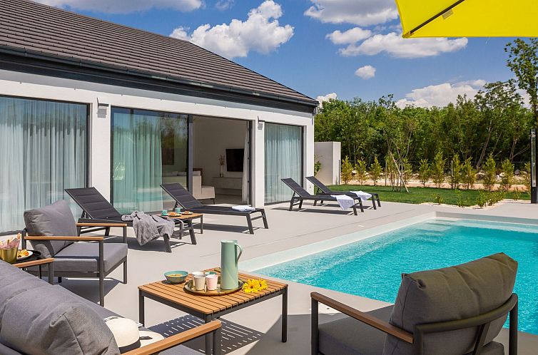 Unterkunft 1033433 - Ferienhaus Dalmatien - Vakantiehuis Villa Le in Oklaj
