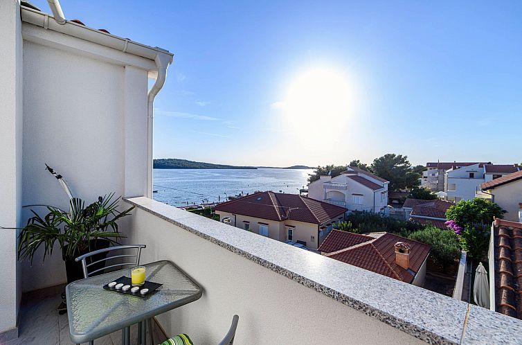Appartement Wohnung in Šibenik mit privatem Parkplatz