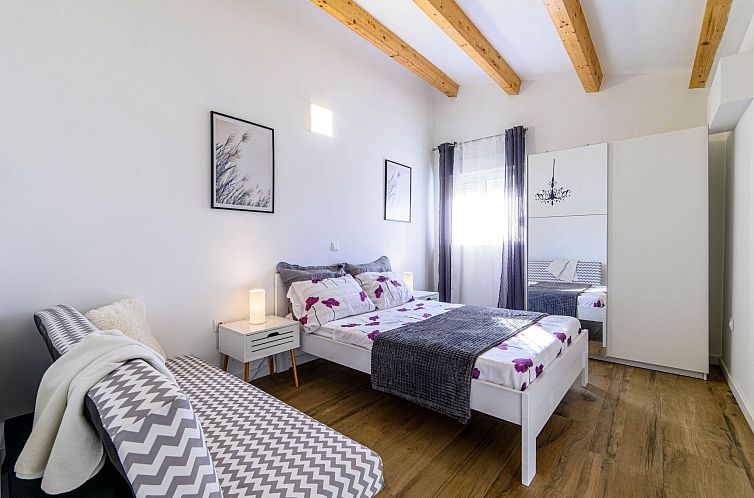 Appartement Wohnung in Šibenik mit privatem Parkplatz