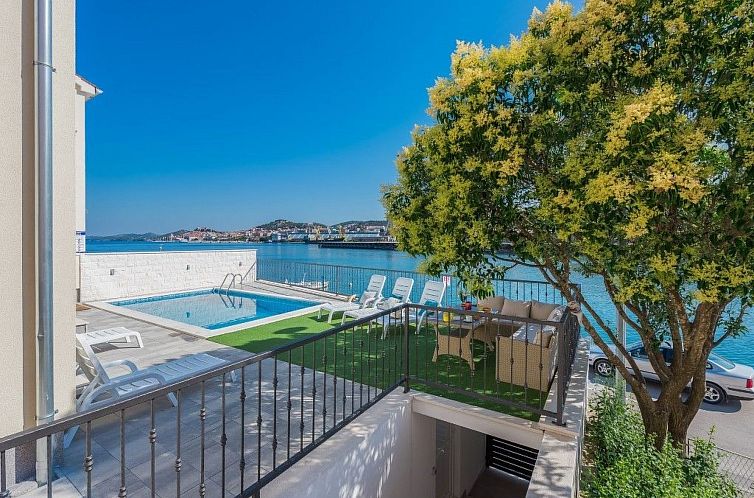 Vakantiehuis Villa Mandalina mit Pool und herrlichem Meerbli