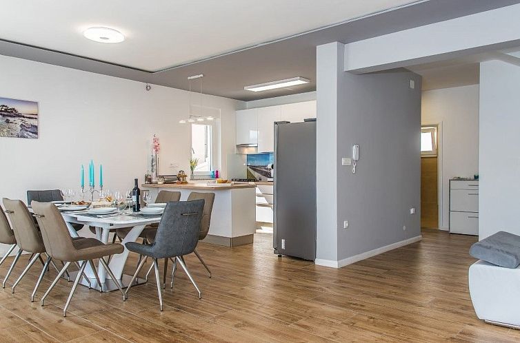 Vakantiehuis Villa Mandalina mit Pool und herrlichem Meerbli