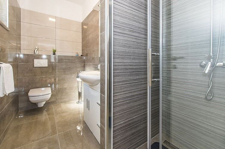 Vakantiehuis Villa Mandalina mit Pool und herrlichem Meerbli