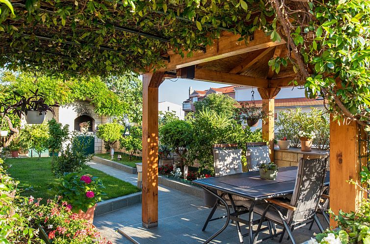 Appartement Appartement im Dachgeschoss mit Balkon