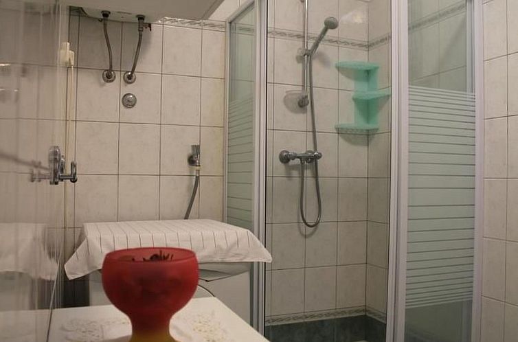 Appartement Wohnung Jadrija mit zwei Balkonen in Strandnähe
