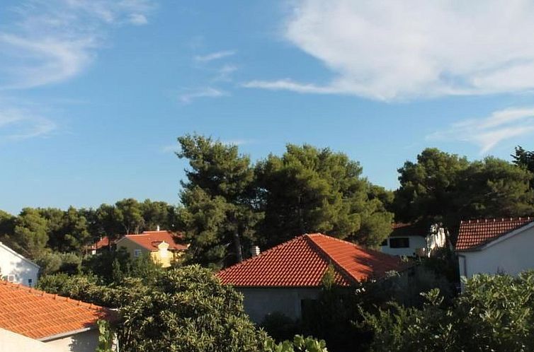 Appartement Wohnung Jadrija mit zwei Balkonen in Strandnähe