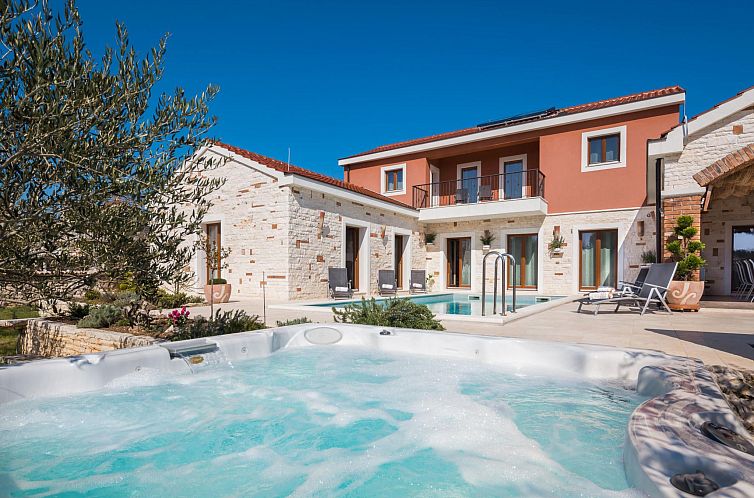 Unterkunft 1033444 - Ferienhaus Dalmatien - Vakantiehuis Villa Mittelmeer Paradies