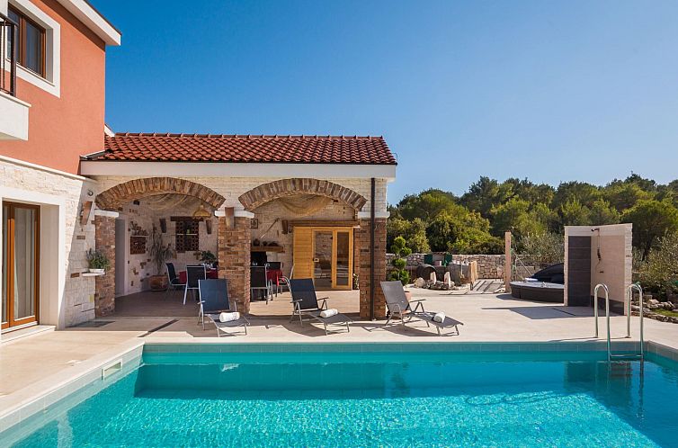 Vakantiehuis Villa Mittelmeer Paradies
