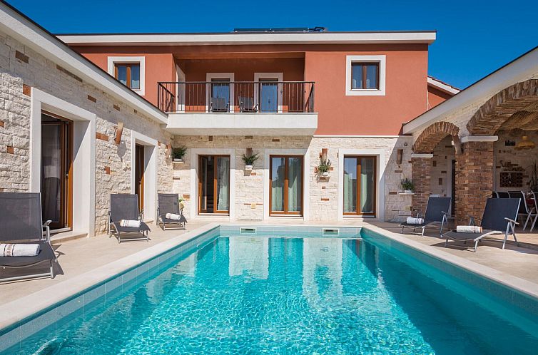 Vakantiehuis Villa Mittelmeer Paradies