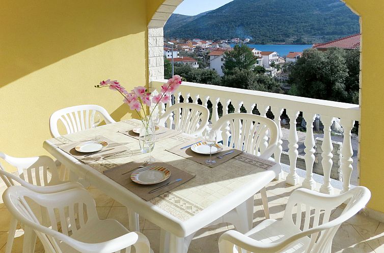 Guest house 1033472 - Apartment Dalmatia - Appartement Toni