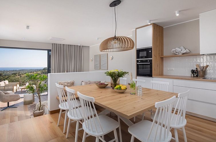 Vrijstaande woning in Primosten