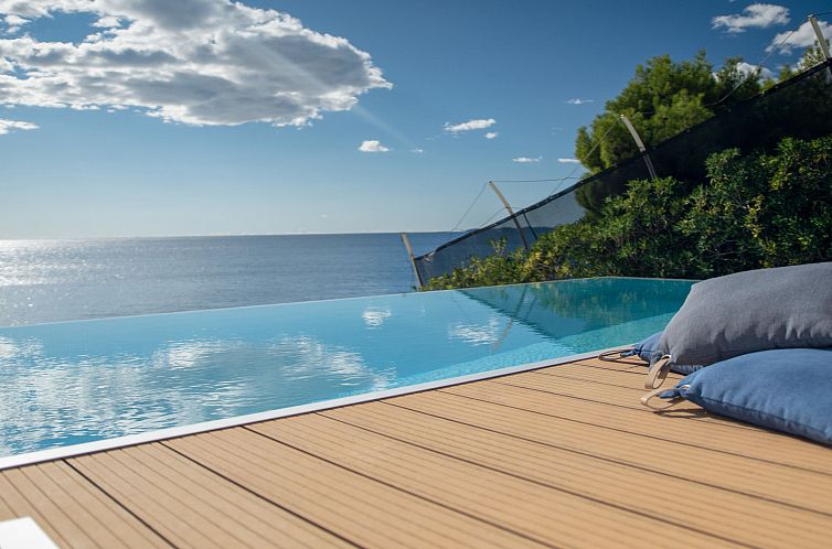 Verblijf 1033506 - Vakantiewoning Dalmatie - Vakantiehuis Gloss