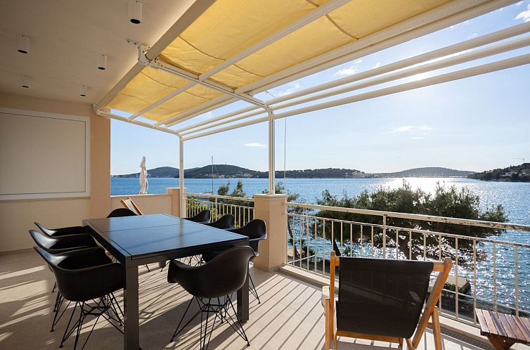 Vakantiehuis Villa "Villa Branka" direkt am Strand