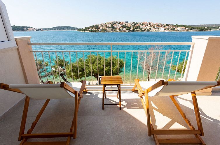 Vakantiehuis Villa "Villa Branka" direkt am Strand