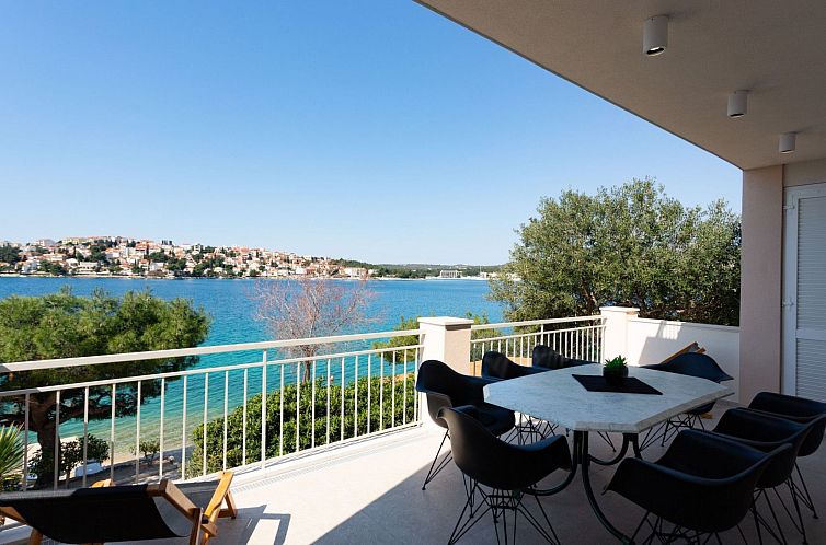 Vakantiehuis Villa "Villa Branka" direkt am Strand