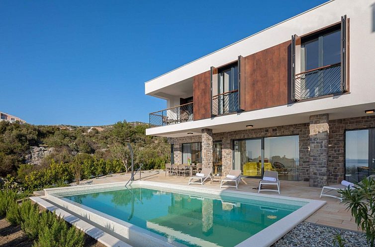 Vakantiehuis Luxusvilla Sole Dance mit atemberaubendem Ausbl