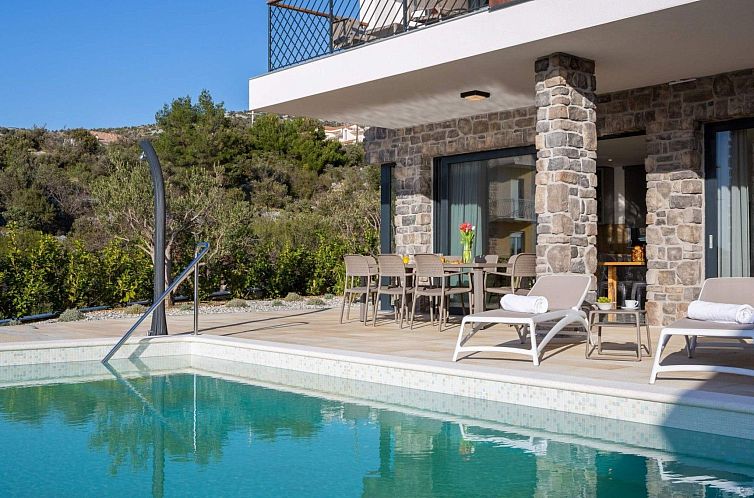 Unterkunft 1033533 - Ferienhaus Dalmatien - Vakantiehuis Villa Alba für 10 Personen in Priosten