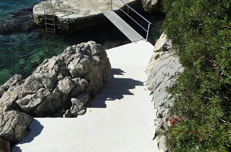Appartement "Perla 3" mit Blick auf das Wasser