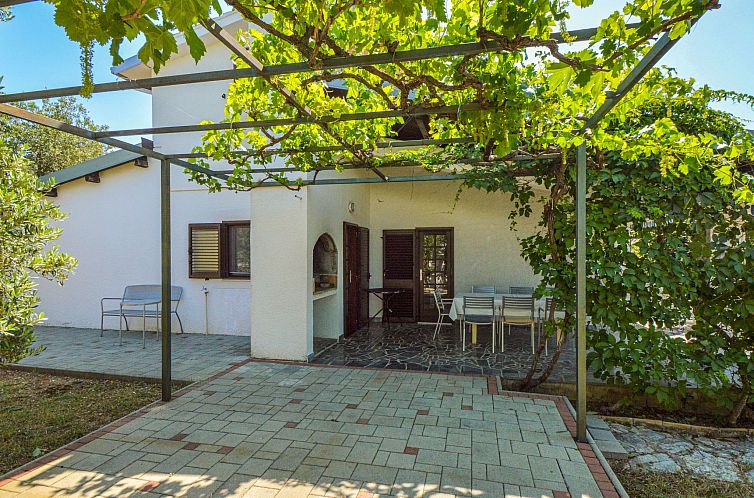 Vakantiehuis Karmela