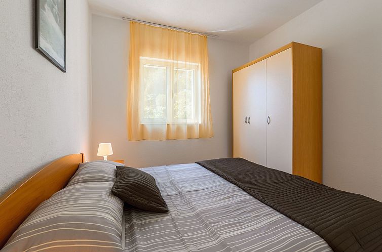 Appartement Apartments Marina 1 4+1