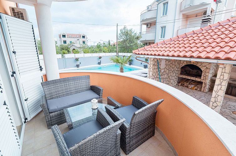 Appartement Apartments Marina 1 4+1