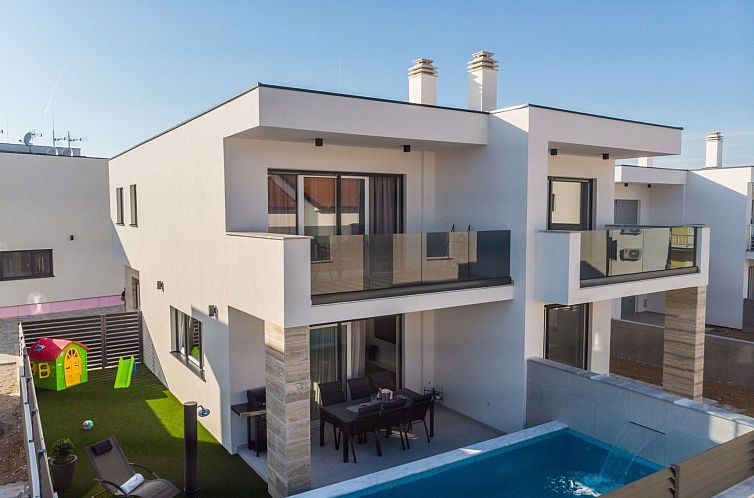 Unterkunft 1033628 - Ferienhaus Dalmatien - Vakantiehuis Villa Sara in Vodice