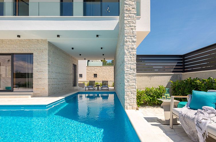 Vakantiehuis Villa Luka in der Stadt Srima