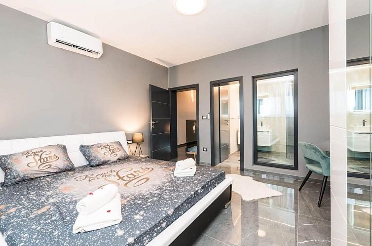 Vakantiehuis Villa Sandy Bay in Vodice