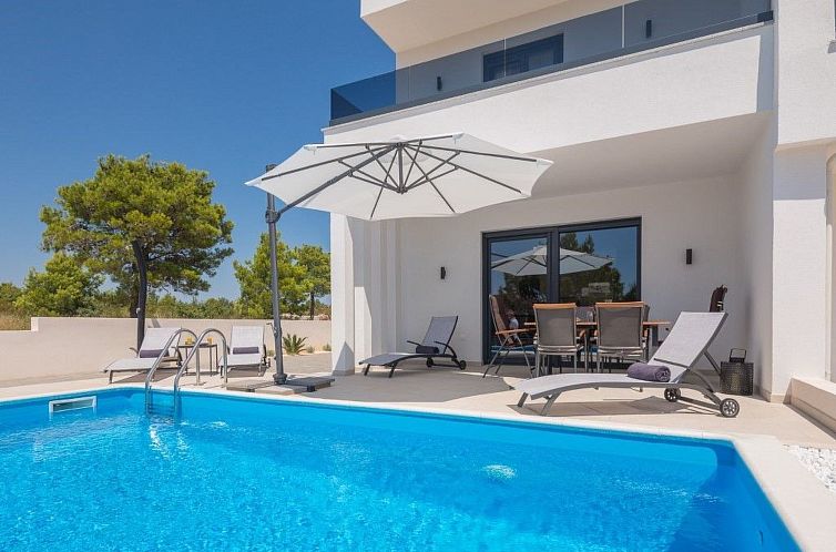 Unterkunft 1033652 - Ferienhaus Dalmatien - Vakantiehuis Charmante Villa Nadija in der Nähe des Strande