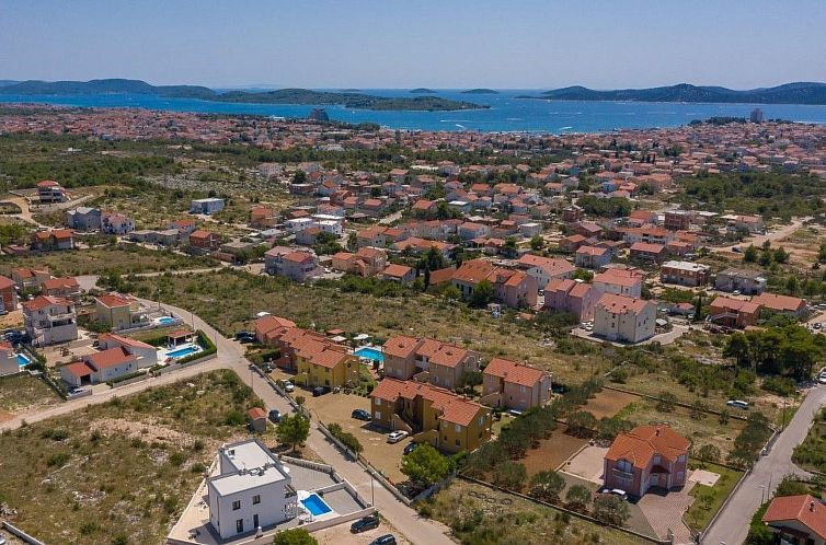 Vakantiehuis Charmante Villa Nadija in der Nähe des Strande
